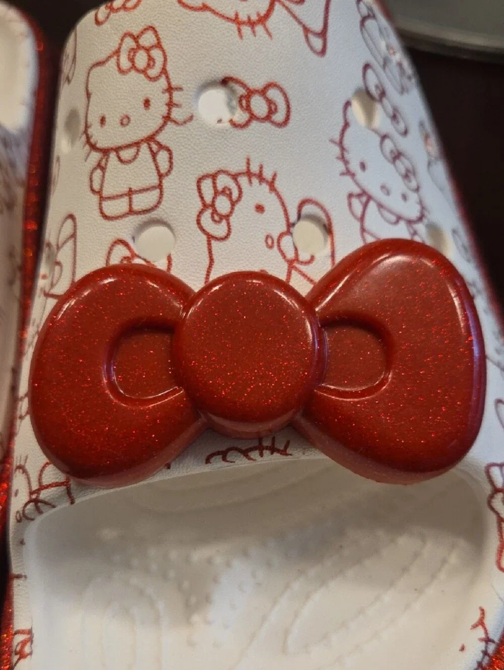 Crocs X Hello Kitty Stomp Slides Size 8 Women.